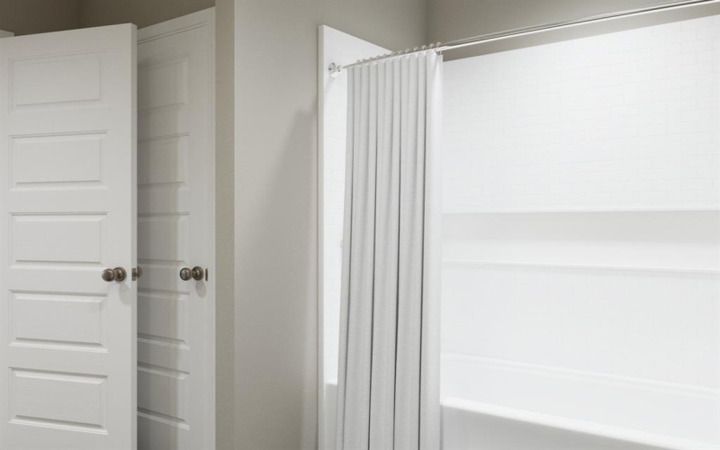 1033 Wind Drift Way, Fort Worth, TX 76131, 4 Bedrooms Bedrooms, ,2 BathroomsBathrooms,Residential,For Sale,1033 Wind Drift Way,0,21164862