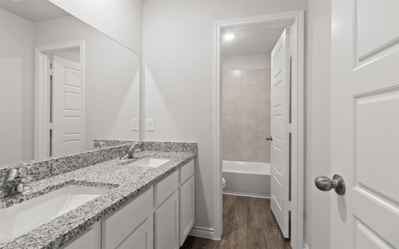 1009 Wind Drift Way, Fort Worth, TX 76131, 5 Bedrooms Bedrooms, ,3 BathroomsBathrooms,Residential,For Sale,1009 Wind Drift Way,0,21165027