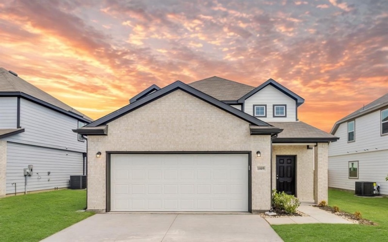 1009 Wind Drift Way, Fort Worth, TX 76131, 5 Bedrooms Bedrooms, ,3 BathroomsBathrooms,Residential,For Sale,1009 Wind Drift Way,0,21165027