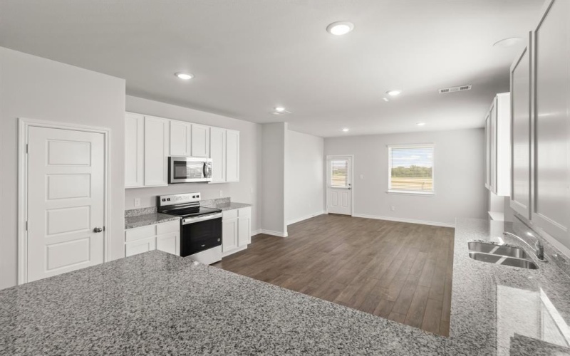 1009 Wind Drift Way, Fort Worth, TX 76131, 5 Bedrooms Bedrooms, ,3 BathroomsBathrooms,Residential,For Sale,1009 Wind Drift Way,0,21165027