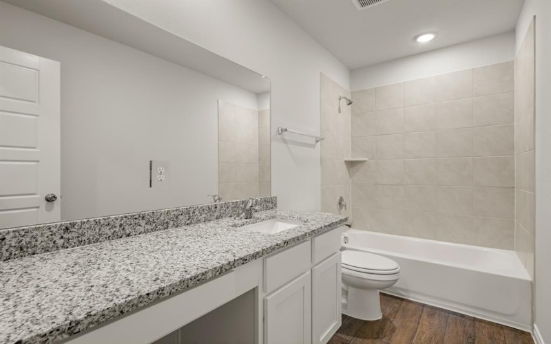 9221 Union Pacific Drive, Fort Worth, TX 76036, 3 Habitaciones Habitaciones , ,2 BañosBaños,Residential,En Venta,9221 Union Pacific Drive,0,21166602