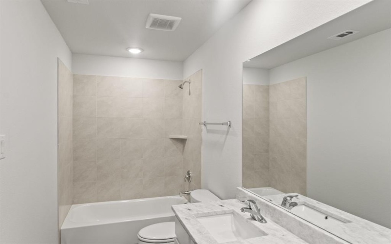 6925 Night Owl Lane, Fort Worth, TX 76036, 4 Habitaciones Habitaciones , ,3 BañosBaños,Residential,En Venta,6925 Night Owl Lane,0,21166651