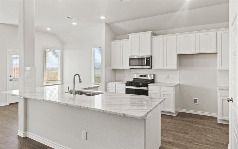 6925 Night Owl Lane, Fort Worth, TX 76036, 4 Habitaciones Habitaciones , ,3 BañosBaños,Residential,En Venta,6925 Night Owl Lane,0,21166651