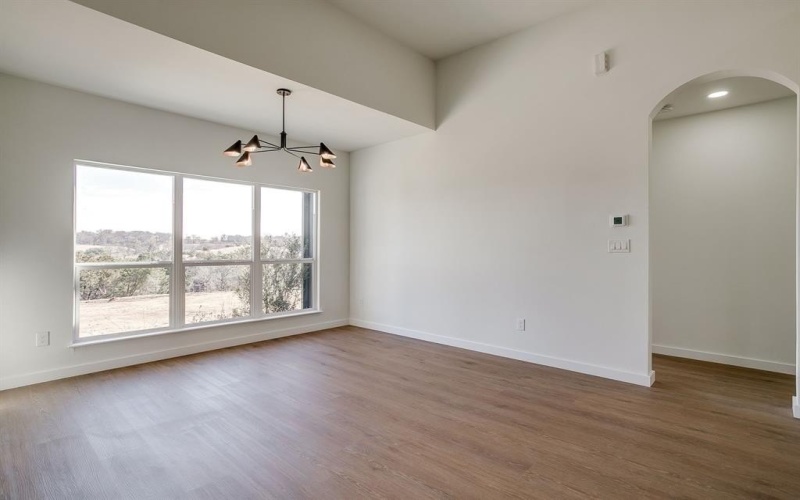 208 N Mountain Ridge, Cresson, TX 76035, 4 Habitaciones Habitaciones , ,5 BañosBaños,Residential,En Venta,208 N Mountain Ridge,0,21167024