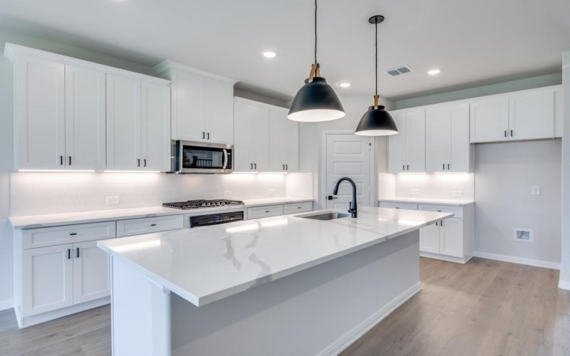 14565 Helena Street, Pilot Point, TX 75009, 5 Habitaciones Habitaciones , ,5 BañosBaños,Residential,En Venta,14565 Helena Street,0,21167163