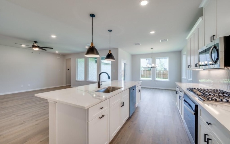 14565 Helena Street, Pilot Point, TX 75009, 5 Habitaciones Habitaciones , ,5 BañosBaños,Residential,En Venta,14565 Helena Street,0,21167163