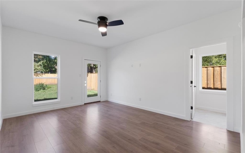 2535 Exline Street, Dallas, TX 75215, 4 Bedrooms Bedrooms, ,2 BathroomsBathrooms,Residential,For Sale,2535 Exline Street,0,21167214