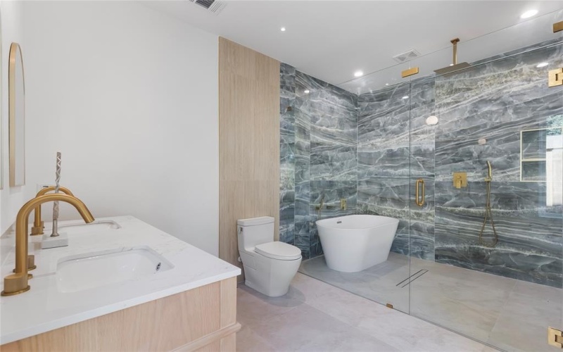 2535 Exline Street, Dallas, TX 75215, 4 Bedrooms Bedrooms, ,2 BathroomsBathrooms,Residential,For Sale,2535 Exline Street,0,21167214