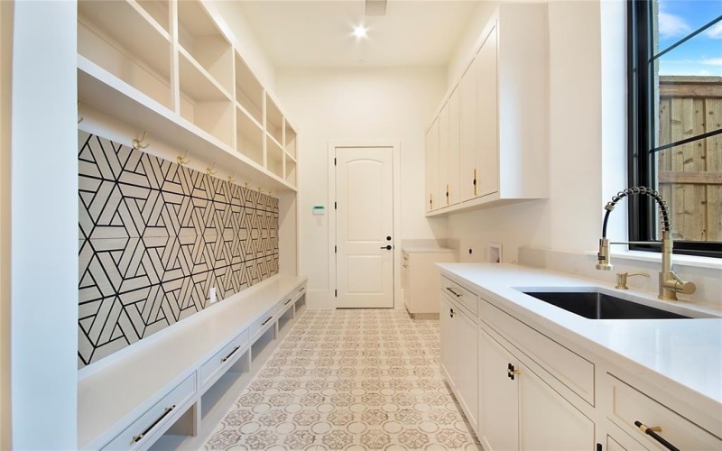 4222 Middleton Road, Dallas, TX 75229, 5 Habitaciones Habitaciones , ,6 BañosBaños,Residential,En Venta,4222 Middleton Road,0,21167556