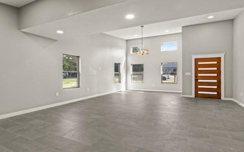 1301 E 9th Street, Mount Pleasant, TX 75455, 3 Bedrooms Bedrooms, ,2 BathroomsBathrooms,Residential,For Sale,1301 E 9th Street,0,21167817