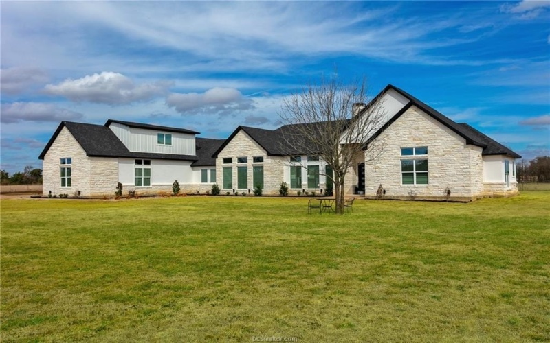 13504 Hudson Farms Rd, Franklin, TX 77859, 4 Bedrooms Bedrooms, ,3 BathroomsBathrooms,Residential,For Sale,13504 Hudson Farms Rd,0,26001413