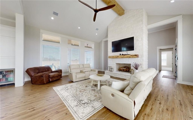 13504 Hudson Farms Rd, Franklin, TX 77859, 4 Bedrooms Bedrooms, ,3 BathroomsBathrooms,Residential,For Sale,13504 Hudson Farms Rd,0,26001413