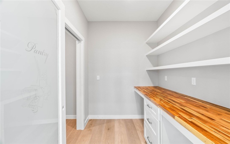 1505 John Oliver Drive, Corpus Christi, TX 78418, 3 Habitaciones Habitaciones , ,2 BañosBaños,Residential,En Venta,1505 John Oliver Drive,0,469445