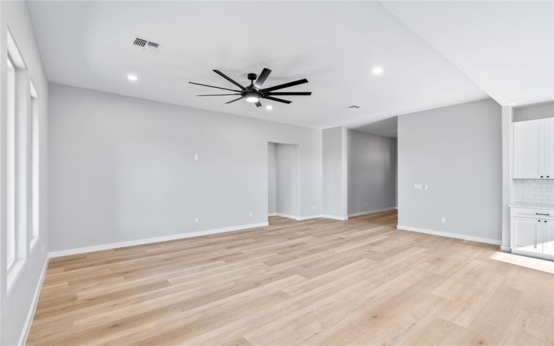 1505 John Oliver Drive, Corpus Christi, TX 78418, 3 Habitaciones Habitaciones , ,2 BañosBaños,Residential,En Venta,1505 John Oliver Drive,0,469445