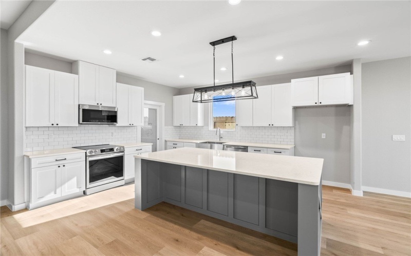 1505 John Oliver Drive, Corpus Christi, TX 78418, 3 Habitaciones Habitaciones , ,2 BañosBaños,Residential,En Venta,1505 John Oliver Drive,0,469445