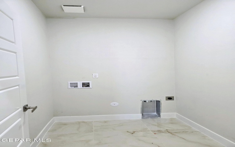 12364 Ben Dowell Way, El Paso, TX 79934, 4 Bedrooms Bedrooms, ,2 BathroomsBathrooms,Residential,For Sale,12364 Ben Dowell Way,0,926100