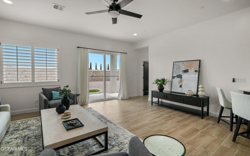 14024 Paseo Alegre Drive, El Paso, TX 79928, 3 Bedrooms Bedrooms, ,2 BathroomsBathrooms,Residential,For Sale,14024 Paseo Alegre Drive,0,937584