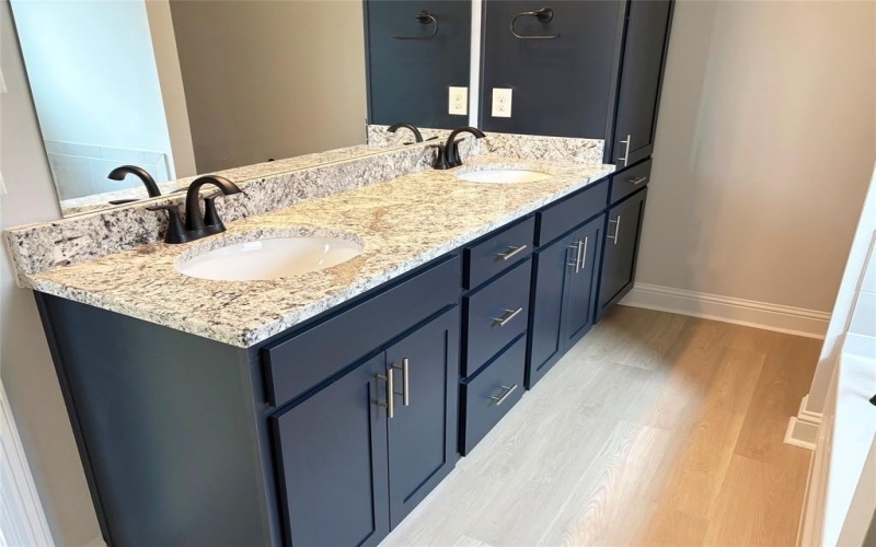 636 SANDY RIDGE Circle, Shreveport, LA 71107, 3 Bedrooms Bedrooms, ,2 BathroomsBathrooms,Residential,For Sale,636 SANDY RIDGE Circle,20656040