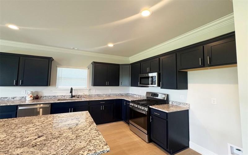 636 SANDY RIDGE Circle, Shreveport, LA 71107, 3 Bedrooms Bedrooms, ,2 BathroomsBathrooms,Residential,For Sale,636 SANDY RIDGE Circle,20656040