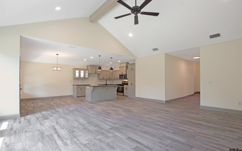 16318 Crossing Cir., Lindale, TX 75771, 3 Habitaciones Habitaciones , ,2 BañosBaños,Residential,En Venta,16318 Crossing Cir.,0,26001552