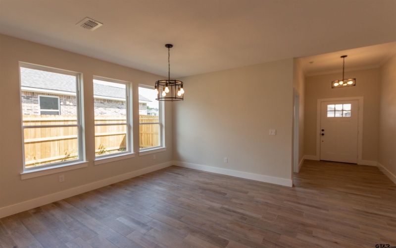 16230 Crossing Cir, Lindale, TX 75771, 4 Habitaciones Habitaciones , ,2 BañosBaños,Residential,En Venta,16230 Crossing Cir,0,26001553