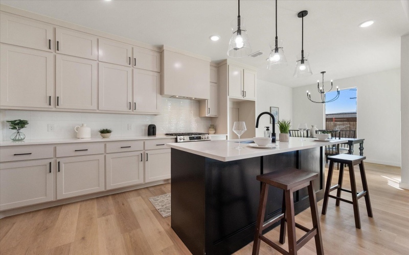 14412 Kenosha Drive, Lubbock, TX 79423, 4 Habitaciones Habitaciones , ,2 BañosBaños,Residential,En Venta,14412 Kenosha Drive,0,202601477