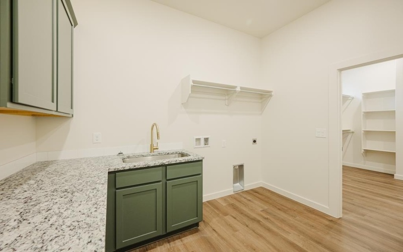 505 Pratt Dr, Odessa, TX 79765, 4 Habitaciones Habitaciones , ,3 BañosBaños,Residential,En Venta,505 Pratt Dr,0,163936