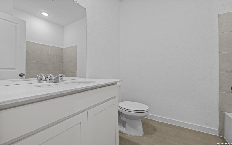 1906 Wood Warbler, New Braunfels, TX 78130, 4 Habitaciones Habitaciones , ,3 BañosBaños,Residential,En Venta,1906 Wood Warbler,0,1938396