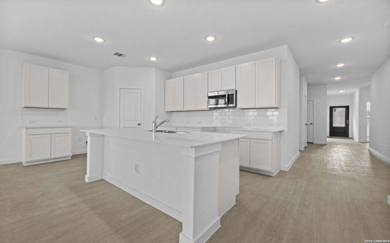 1906 Wood Warbler, New Braunfels, TX 78130, 4 Habitaciones Habitaciones , ,3 BañosBaños,Residential,En Venta,1906 Wood Warbler,0,1938396