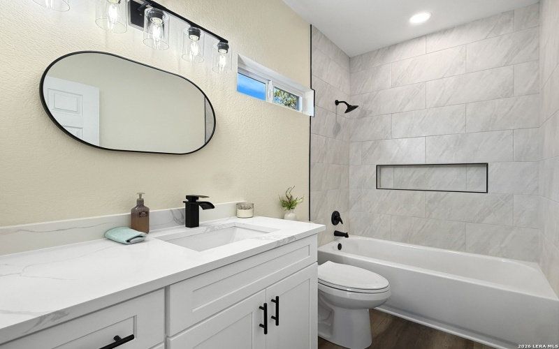 656 Skyline Dr, Bandera, TX 78003, 2 Habitaciones Habitaciones , ,2 BañosBaños,Residential,En Venta,656 Skyline Dr,0,1938438