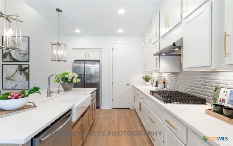 212 Missouri Primrose Lane, San Marcos, TX 78666, 4 Bedrooms Bedrooms, ,3 BathroomsBathrooms,Residential,For Sale,212 Missouri Primrose Lane,0,603469