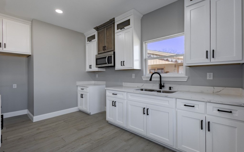 212 Sunrise Loop, Eagle Pass, TX 78852, 3 Bedrooms Bedrooms, ,2 BathroomsBathrooms,Residential,For Sale,212 Sunrise Loop,0,83072