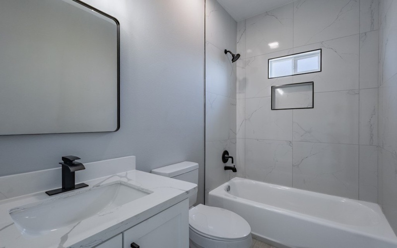 212 Sunrise Loop, Eagle Pass, TX 78852, 3 Bedrooms Bedrooms, ,2 BathroomsBathrooms,Residential,For Sale,212 Sunrise Loop,0,83072