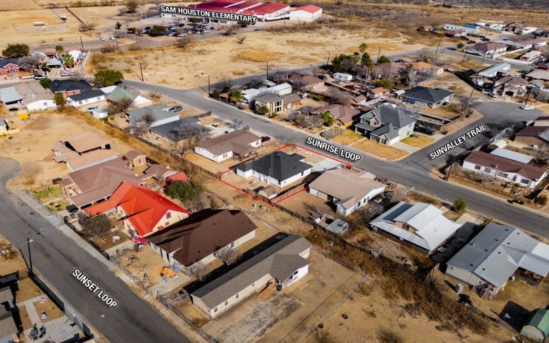 212 Sunrise Loop, Eagle Pass, TX 78852, 3 Bedrooms Bedrooms, ,2 BathroomsBathrooms,Residential,For Sale,212 Sunrise Loop,0,83072