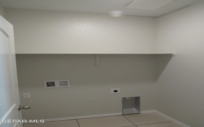 12828 CareFree Avenue, El Paso, TX 79928, 4 Habitaciones Habitaciones , ,1 BañoBaños,Residential,En Venta,12828 CareFree Avenue,0,937622