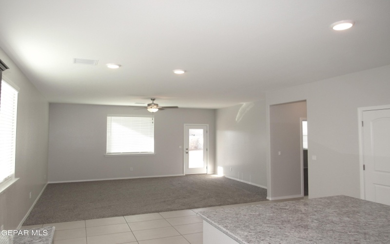 12828 CareFree Avenue, El Paso, TX 79928, 4 Habitaciones Habitaciones , ,1 BañoBaños,Residential,En Venta,12828 CareFree Avenue,0,937622