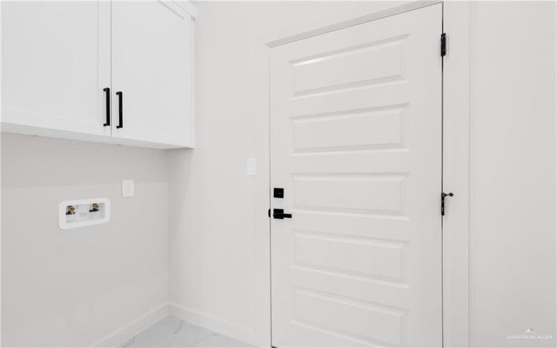 5709 N Gira Del Sol Street, Edinburg, TX 78542, 3 Habitaciones Habitaciones , ,2 BañosBaños,Residential,En Venta,5709 N Gira Del Sol Street,0,493291