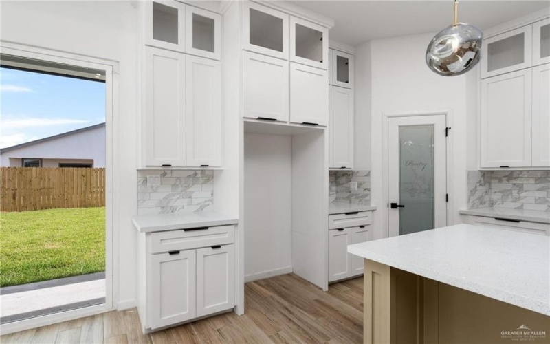 2112 Zinnia Street, Weslaco, TX 78596, 3 Bedrooms Bedrooms, ,2 BathroomsBathrooms,Residential,For Sale,2112 Zinnia Street,0,493894