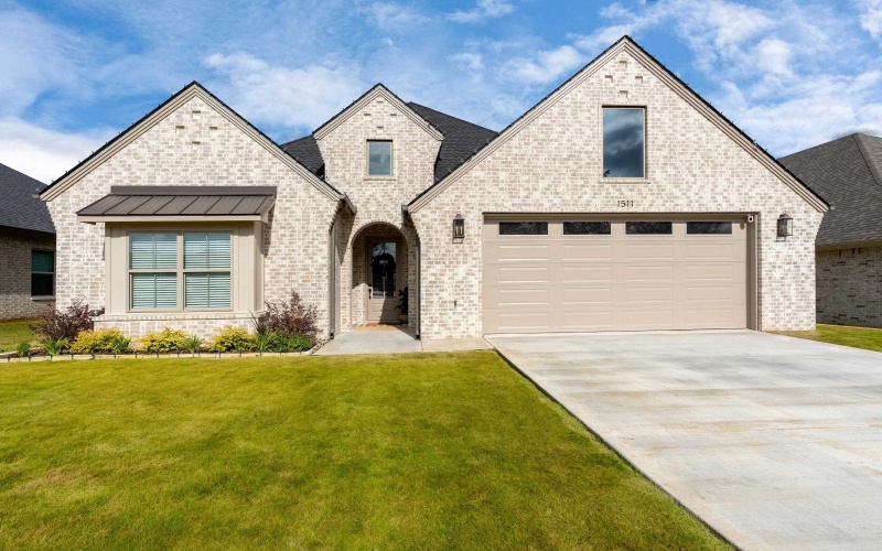 1511 Wellington Lane, Longview, TX 75605, 3 Habitaciones Habitaciones , ,2 BañosBaños,Residential,En Venta,1511 Wellington Lane,0,20260735