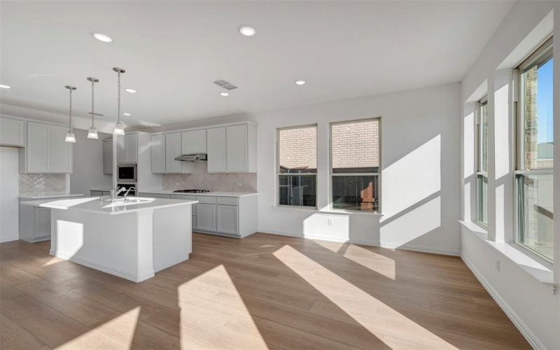 5320 Magallon Lane, Celina, TX 76227, 4 Bedrooms Bedrooms, ,3 BathroomsBathrooms,Residential,For Sale,5320 Magallon Lane,0,21158751