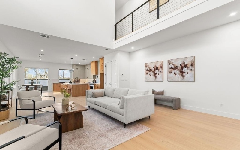 1827 Pollard Street, Dallas, TX 75208, 4 Habitaciones Habitaciones , ,3 BañosBaños,Residential,En Venta,1827 Pollard Street,0,21159721