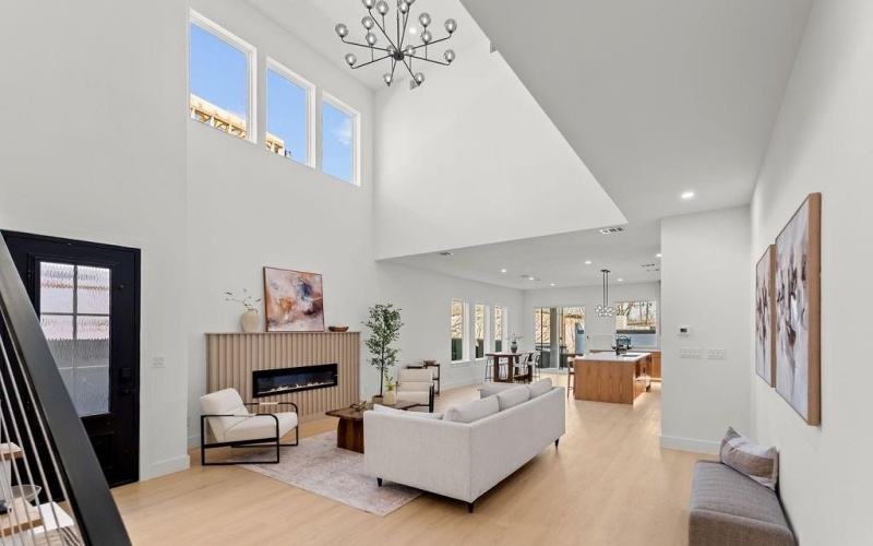 1827 Pollard Street, Dallas, TX 75208, 4 Habitaciones Habitaciones , ,3 BañosBaños,Residential,En Venta,1827 Pollard Street,0,21159721