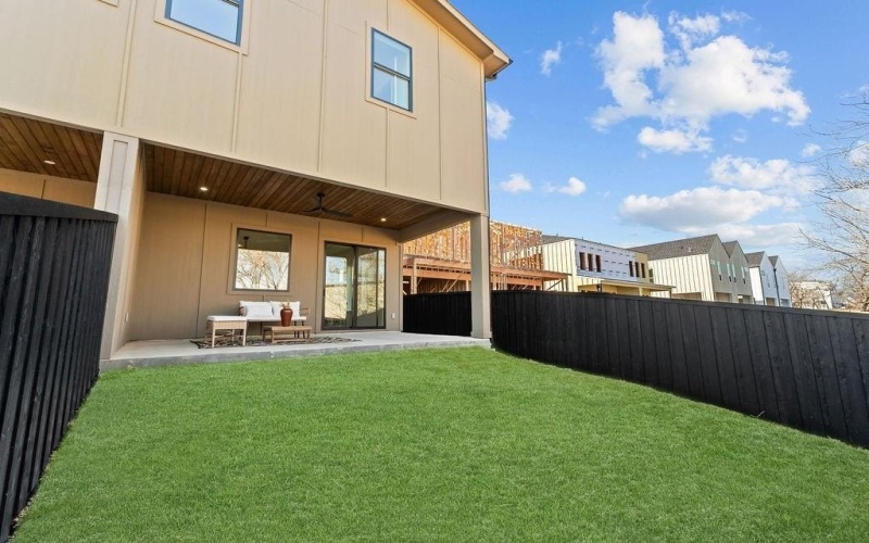 1827 Pollard Street, Dallas, TX 75208, 4 Habitaciones Habitaciones , ,3 BañosBaños,Residential,En Venta,1827 Pollard Street,0,21159721