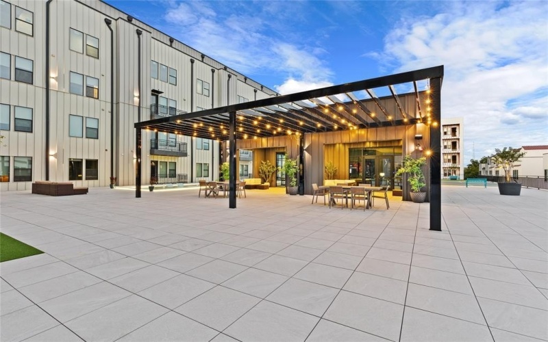 1900 S Ervay Street #508, Dallas, TX 75215, 2 Bedrooms Bedrooms, ,2 BathroomsBathrooms,Residential,For Sale,1900 S Ervay Street,0,21163640