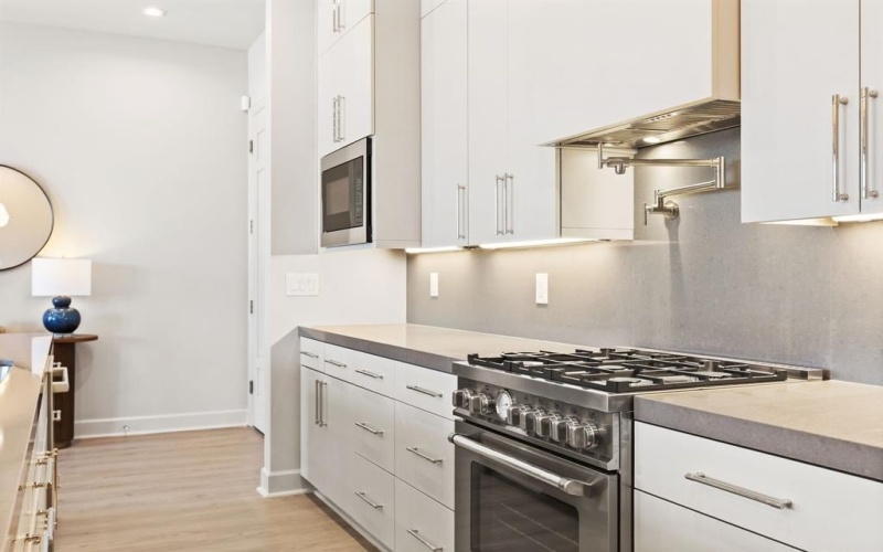 1900 S Ervay Street #508, Dallas, TX 75215, 2 Bedrooms Bedrooms, ,2 BathroomsBathrooms,Residential,For Sale,1900 S Ervay Street,0,21163640