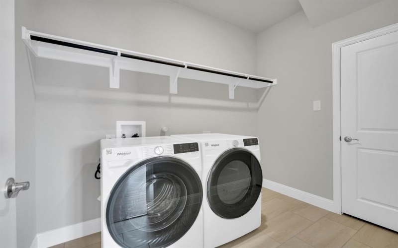 2119 Mustang Way, Seagoville, TX 75159, 4 Habitaciones Habitaciones , ,2 BañosBaños,Residential,En Venta,2119 Mustang Way,0,21164553