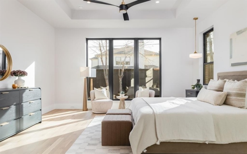 3950 Rochelle Drive, Dallas, TX 75220, 5 Habitaciones Habitaciones , ,6 BañosBaños,Residential,En Venta,3950 Rochelle Drive,0,21164572