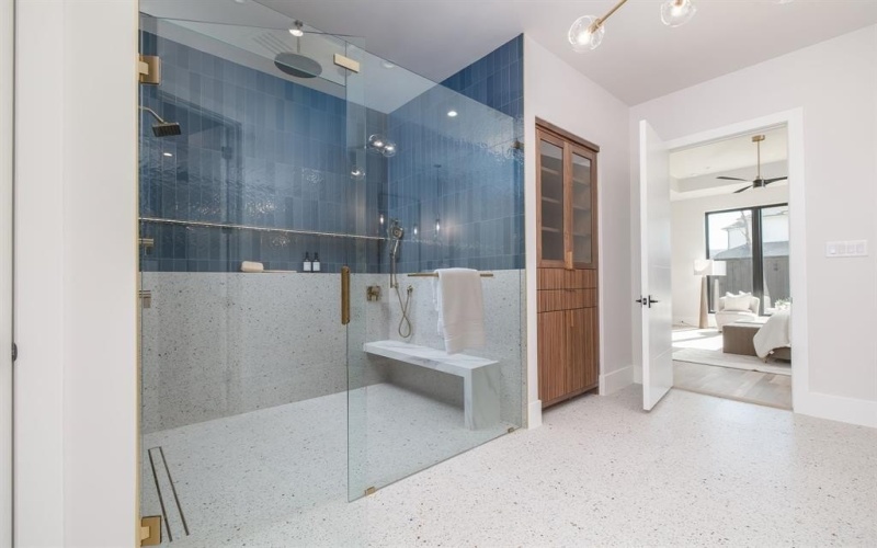 3950 Rochelle Drive, Dallas, TX 75220, 5 Habitaciones Habitaciones , ,6 BañosBaños,Residential,En Venta,3950 Rochelle Drive,0,21164572