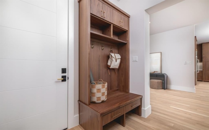 3950 Rochelle Drive, Dallas, TX 75220, 5 Habitaciones Habitaciones , ,6 BañosBaños,Residential,En Venta,3950 Rochelle Drive,0,21164572