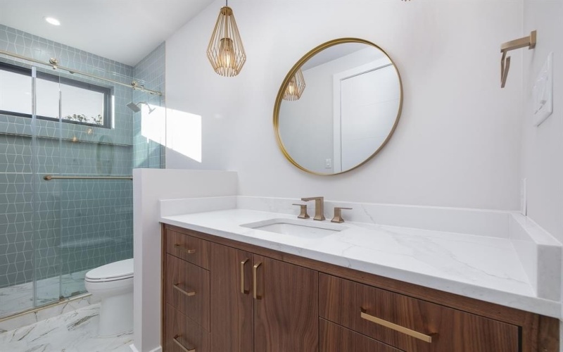 3950 Rochelle Drive, Dallas, TX 75220, 5 Habitaciones Habitaciones , ,6 BañosBaños,Residential,En Venta,3950 Rochelle Drive,0,21164572